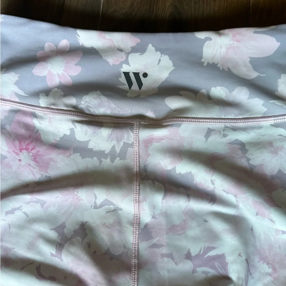Wear it to Heart | Aria Back Pocket Legging | Small